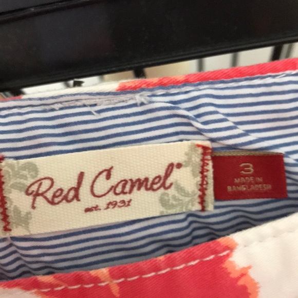 Red Camel Shorts - Picture 3 of 3